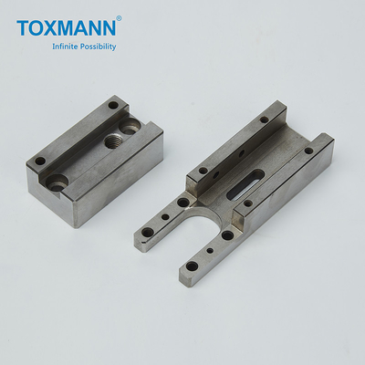 S136 Pratik Hassas CNC Makine Parçaları Motor İçin Çok Amaçlı